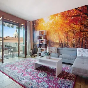 https://appartamento-house-of-roses-con-vista-duomo.it-lombardy.com